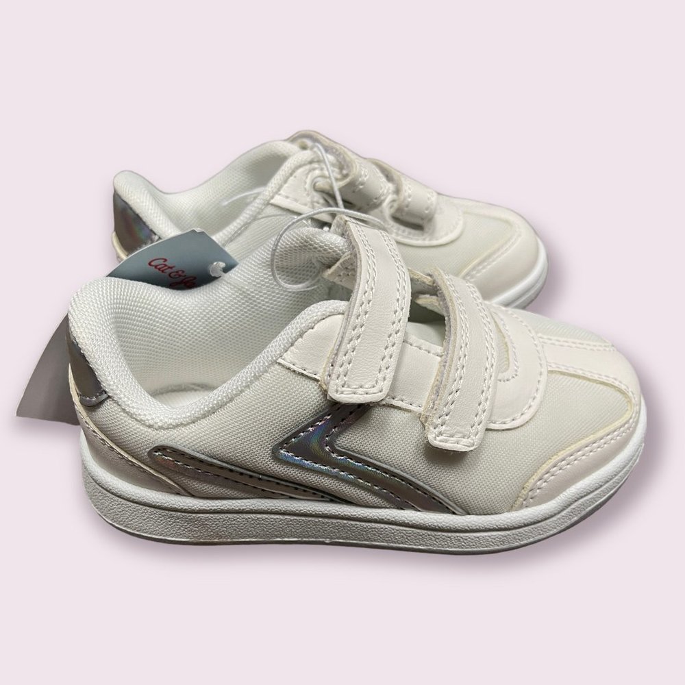 Toddler Nevada Wide Width Apparel Sneakers White/Lavender - Cat & Jack (Size 8W)